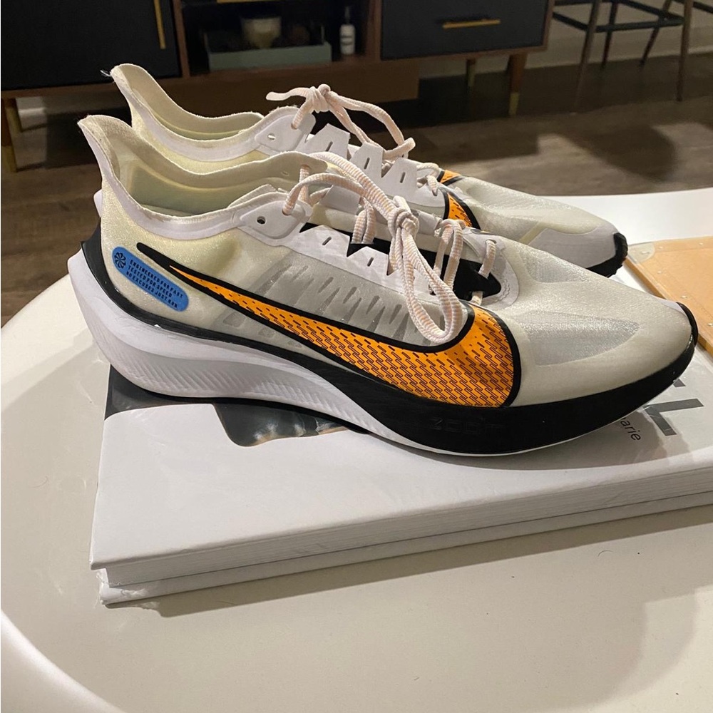 Nike Zoom Gravity Orange BQ3202-102 White Men's Running Size 11
